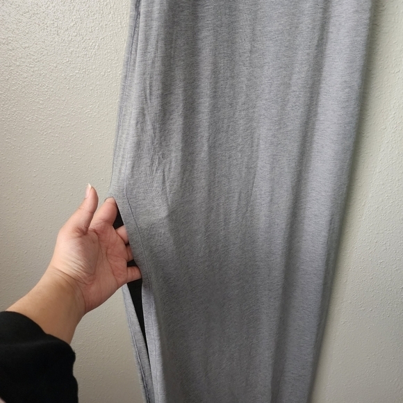 Lululemon Refresh Maxi ll Gray Lycra Stretch Sleevless Tank Dress 2 Yoga Lounge - Picture 8 of 11